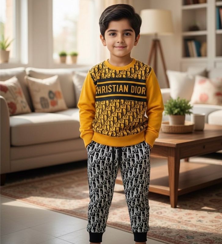 طقم أولاد شتوي روعة من قطعتين