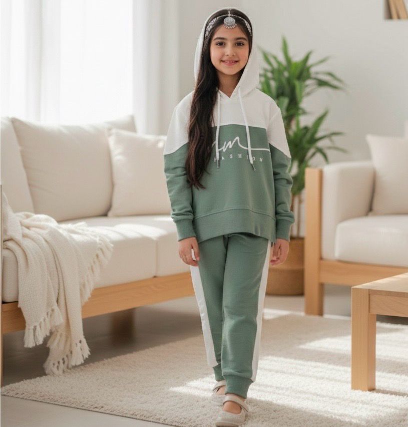 طقم شتوي روووعة من قطعتين بنطلون وقميص