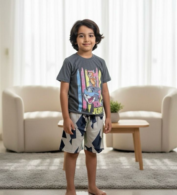 طقم اولاد روعة من شورت وقميص