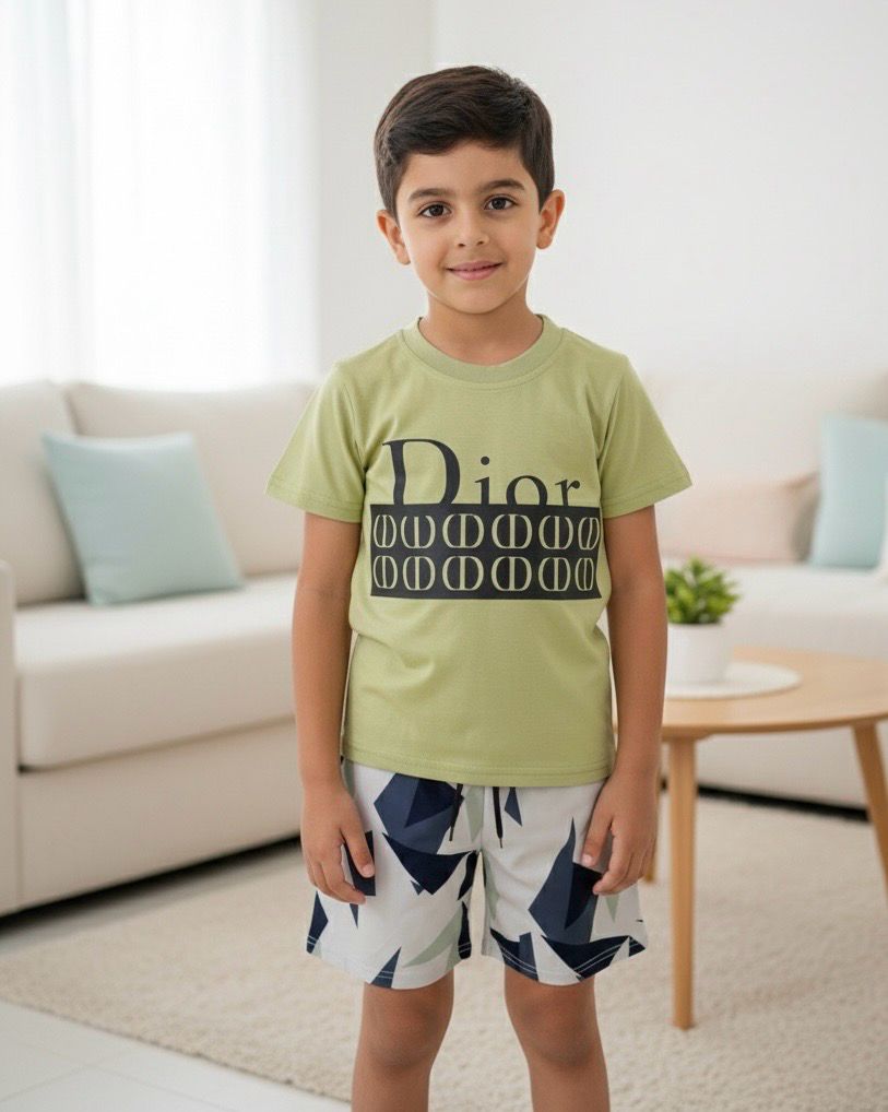 طقم اولاد روعة من شورت وقميص
