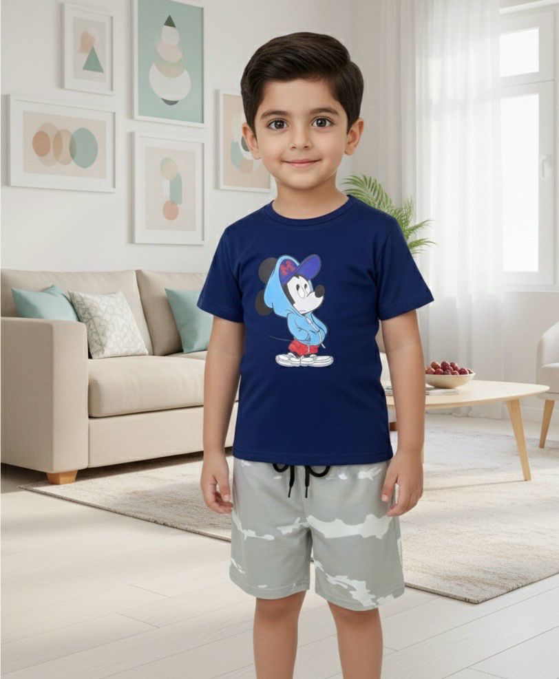 طقم اولاد جميل من قطعتين شوت وقميص