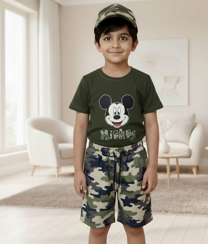 طقم اولاد جميل عسكري من شوت وقميص وكاب