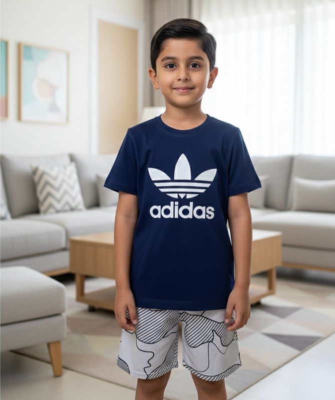 طقم اولاد جميل من قطعتين شوت وقميص