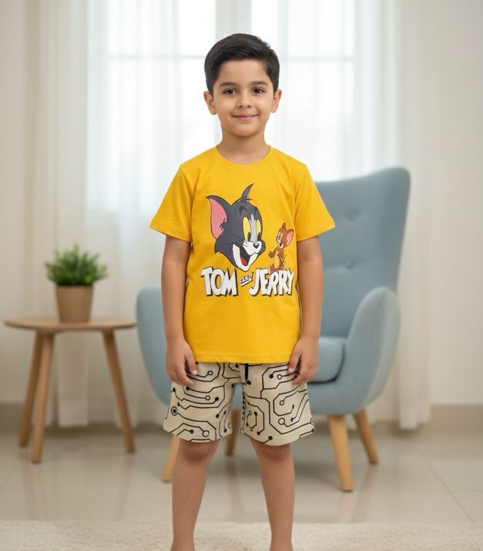 طقم اولاد روعة من شورت وقميص