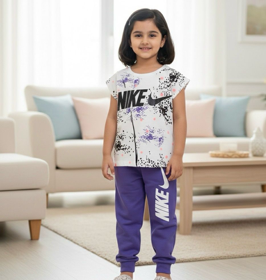 طقم ماركة روعة من ٢ قطع شورت وبنطلون