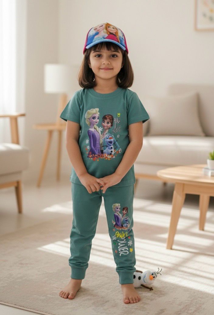 طقم صيفي رووعة من قطعتين قميص وبنطلون وكاب اختياري