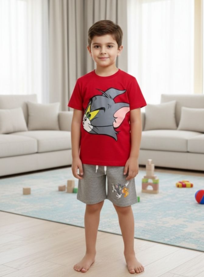 طقم ماركة روعة من ٢ قطع قميص وشوت وكاب اختياري