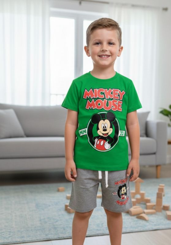 طقم ماركة روعة من ٢ قطع قميص وشوت وكاب اختياري