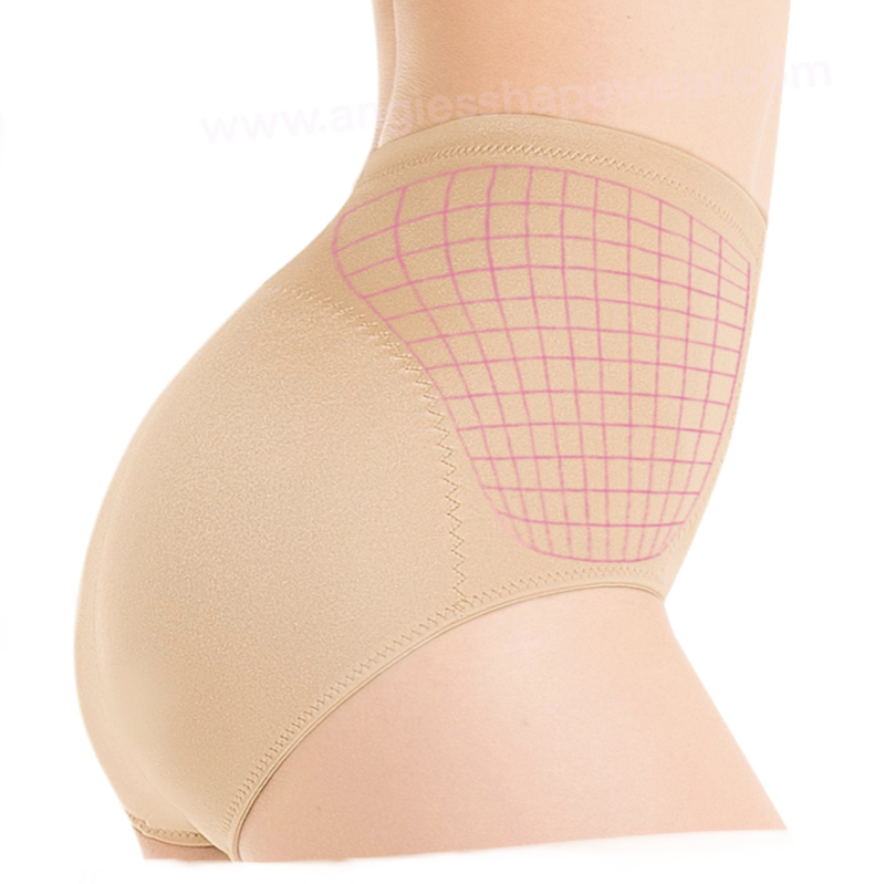 High rise panty offers medium tummy control by Ilusion
