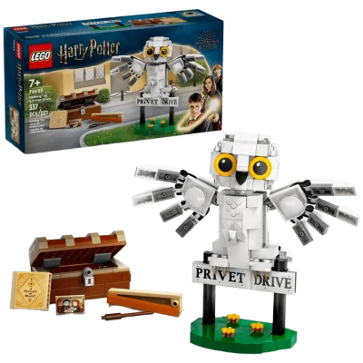 LEGO LEGO Harry Potter Hedwig at 4 Privet Drive (76425) - 337 Pieces in New in Package condition.