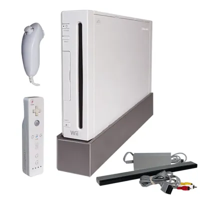 White Nintendo Wii Console Bundle - Wii Edition (Model RVL-001)