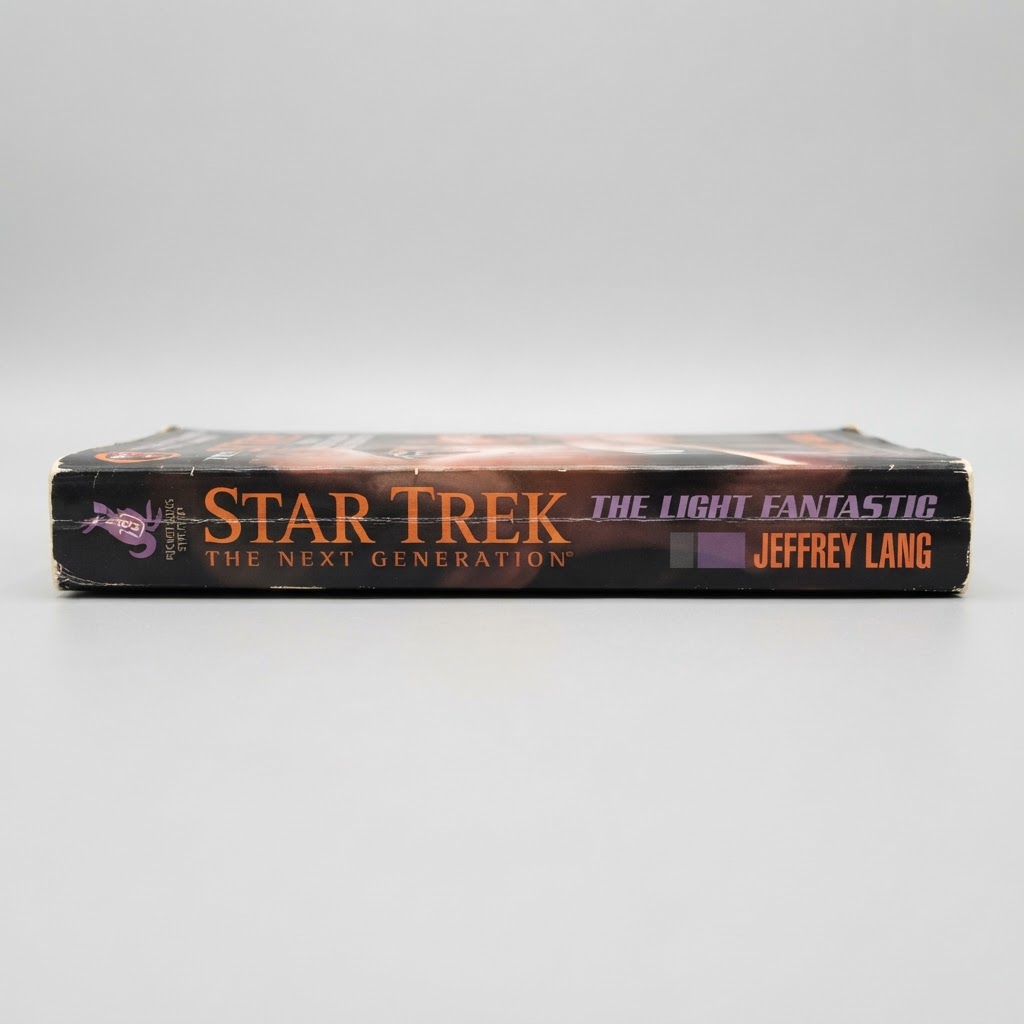 Star Trek: The Next Generation "The Light Fantastic" - Vintage Paperback 3