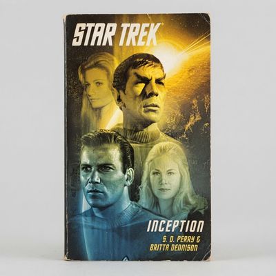 Star Trek "Inception" - Vintage Paperback