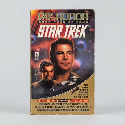 Star Trek: Day of Honor "Treaty's Law" - Vintage Paperback