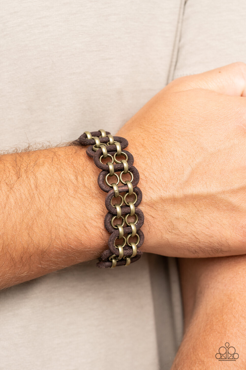 Roaming Rover - Men&#39;s Brass Bracelet