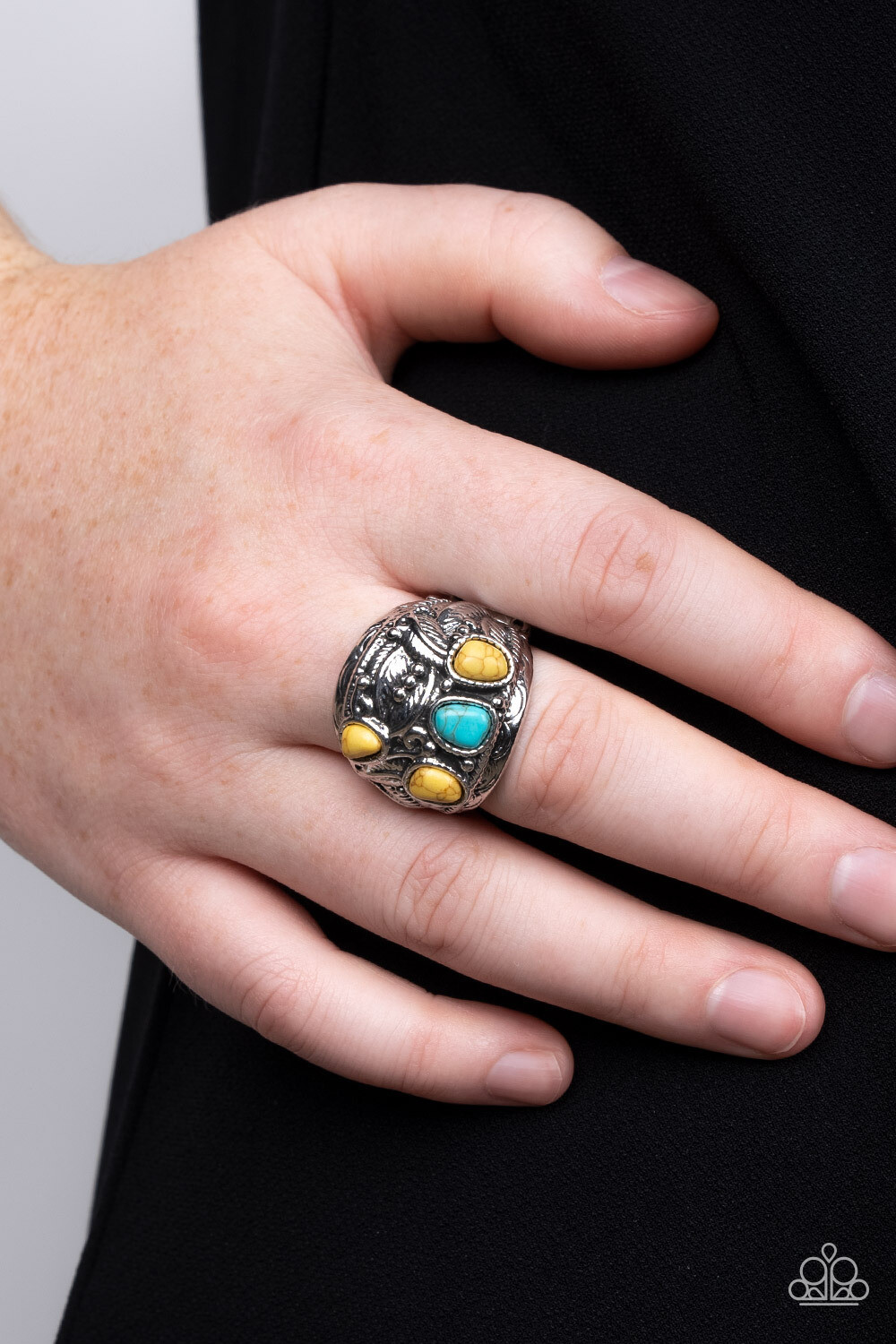 Down-To-Earth Detail - Yellow Ring