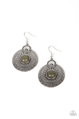 Terra Throwdown - Green Earring