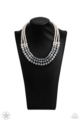 Lady In Waiting White/Gray Pearl Necklace
