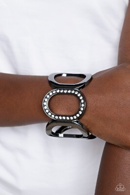 Opulent Ovals - Black Bracelet