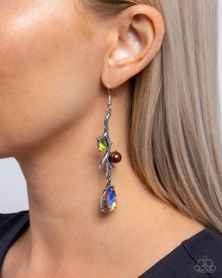 Glitzy Giveaway - Multi Earring