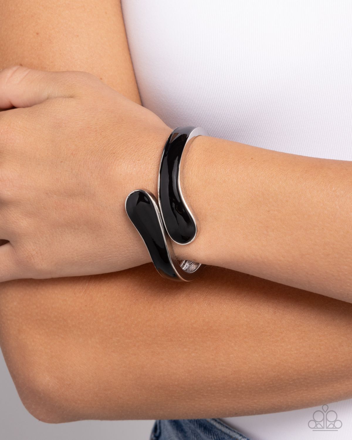 Painted Puzzle - Black Bracelet
