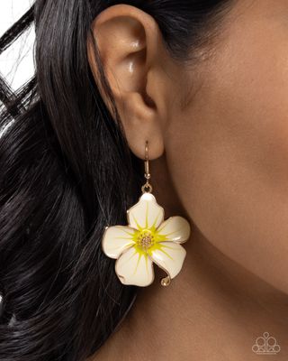 Floral Flavor - Gold Earring