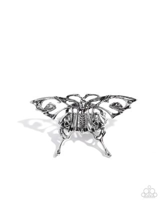 Majestic Moth - Silver Ring