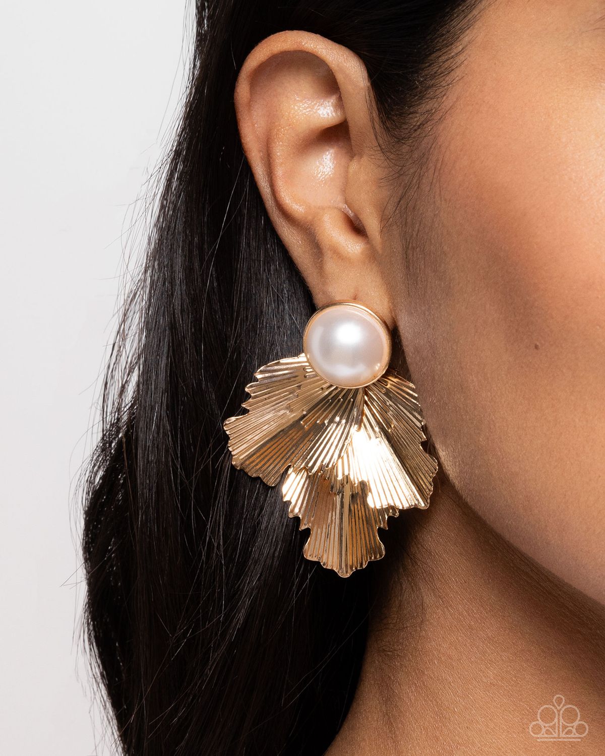 Mermaid Memorate - Gold Earring