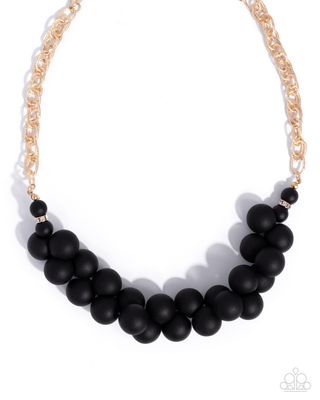 Clustered Court - Black Necklace