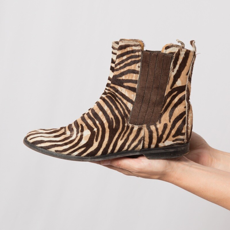 BORBONESSE Zebra Print Leather Flat Ankle Boots