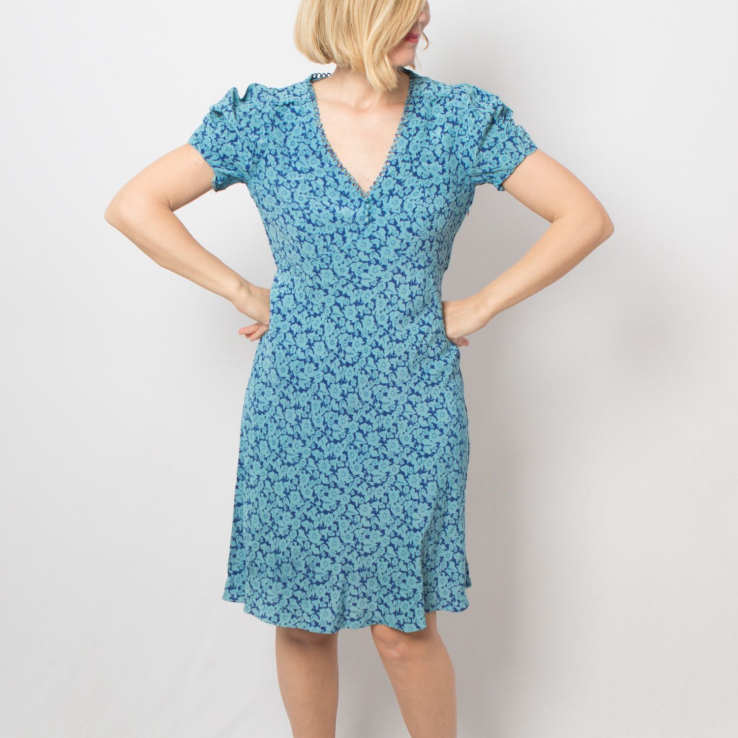 1940s Style Blue Ditsy Floral Dress Silk Dress Medium Size Gift for Girlfriend Wife