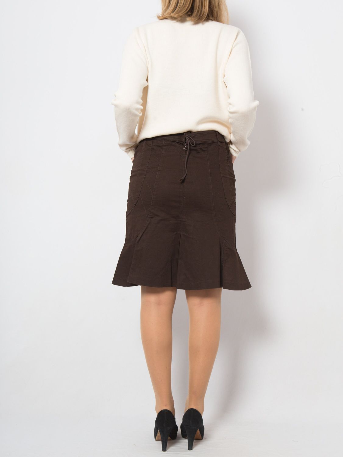 MAX&amp;Co. Brown Mini Skirt with Ruffle Hem with Pockets Floral Embroidery Medium Size W 33 Gift