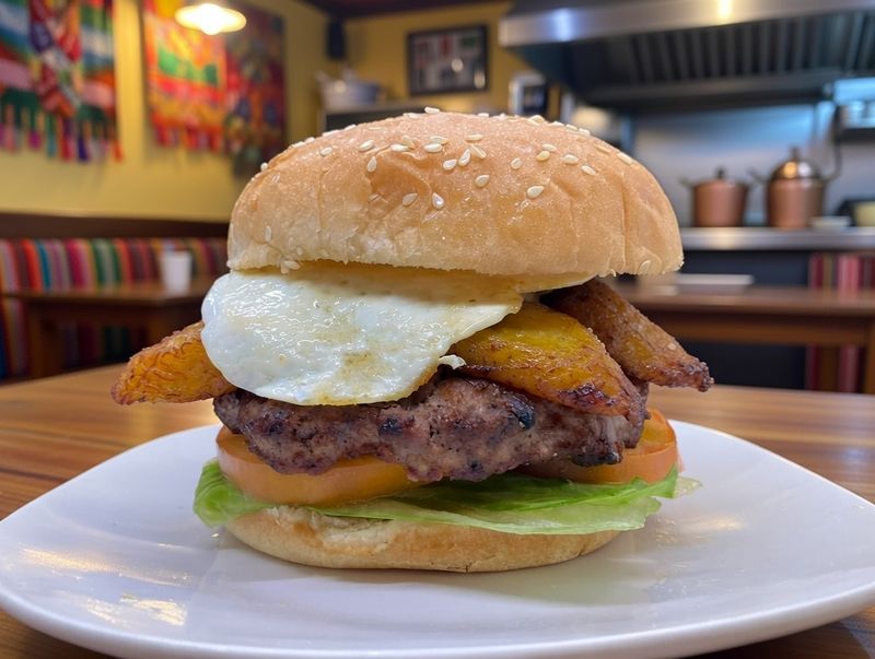 Tray Hamburguesa A Lo Pobre 06 People