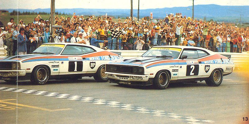 Bathurst 1977 - Moffat Bond