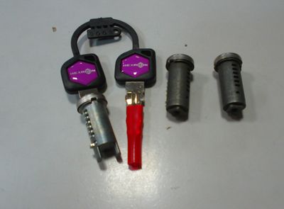 KIT SERRATURE PIAGGIO HEXAGON 125 150