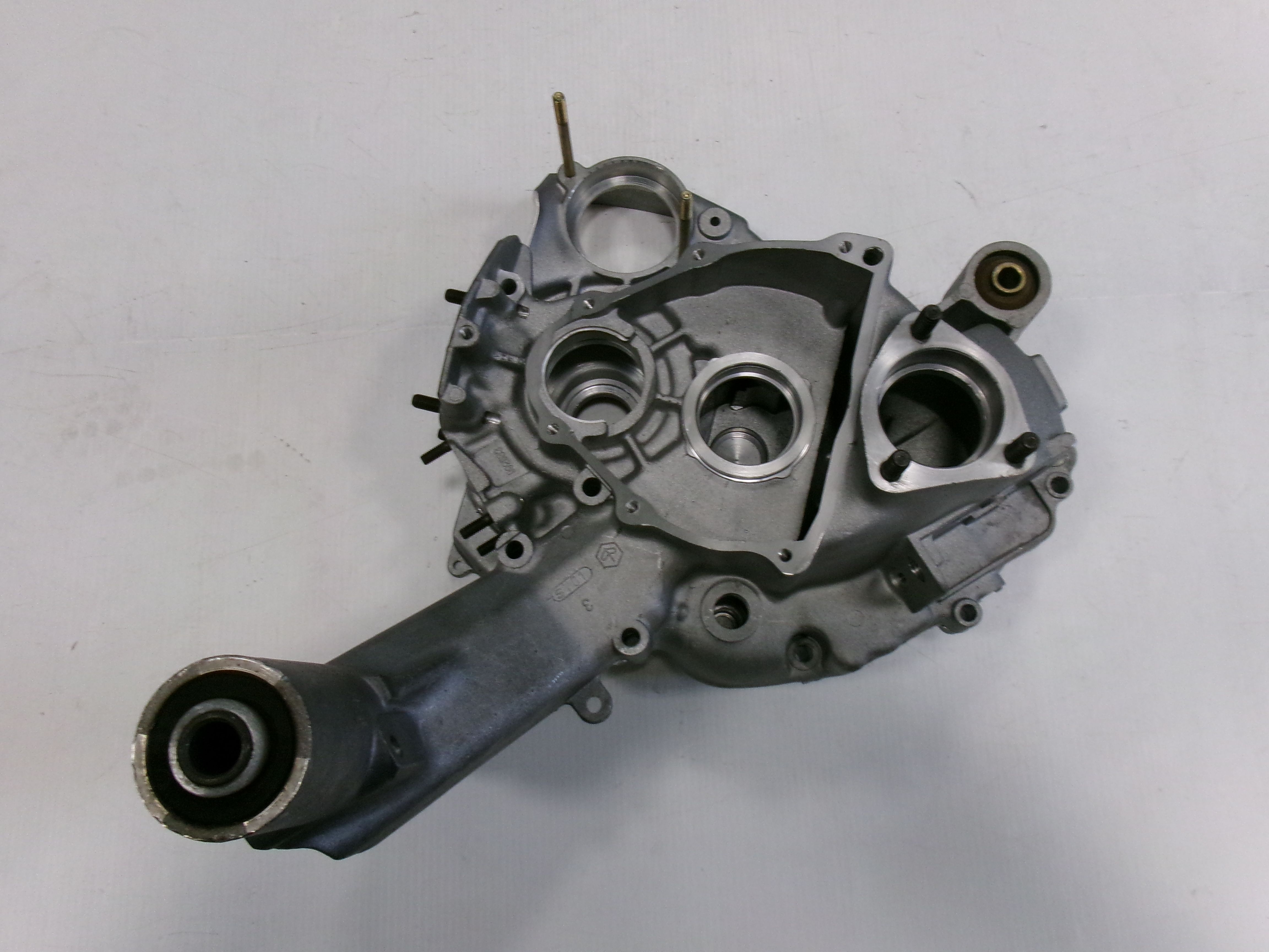 243157 COPPIA CARTER MOTORE PIAGGIO VESPA PK 50 XL