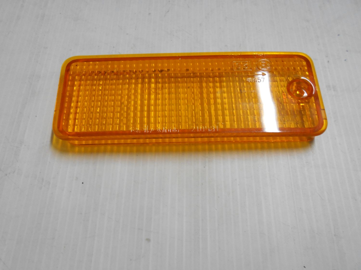 8152187Z01000 VETRINO FRECCIA ANTERIORE SX PIAGGIO PORTER