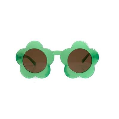 Wunderkin Flower Sunglasses // Clover