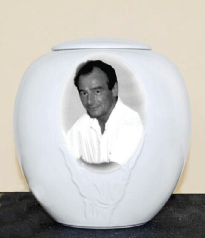Personalised Urn