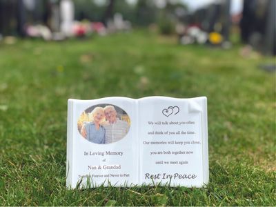 Memorial Book's