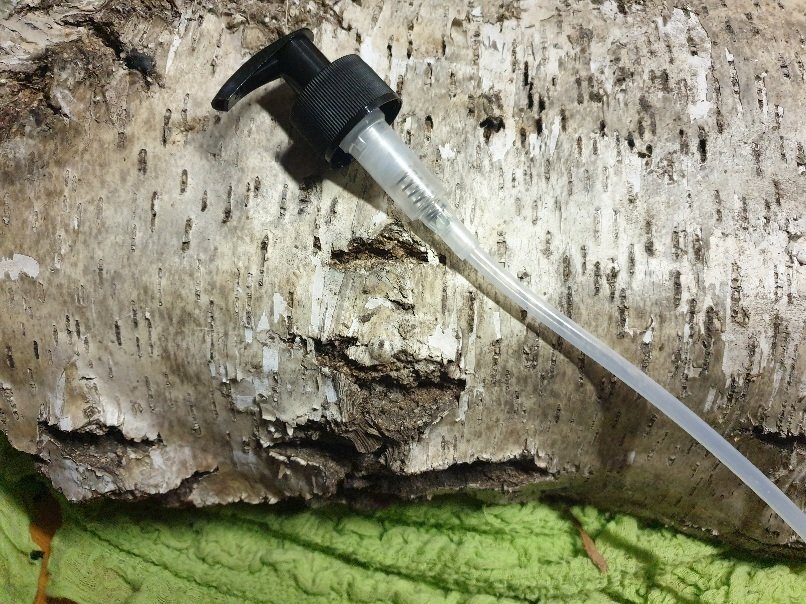 Doseerpompje voor huidolie