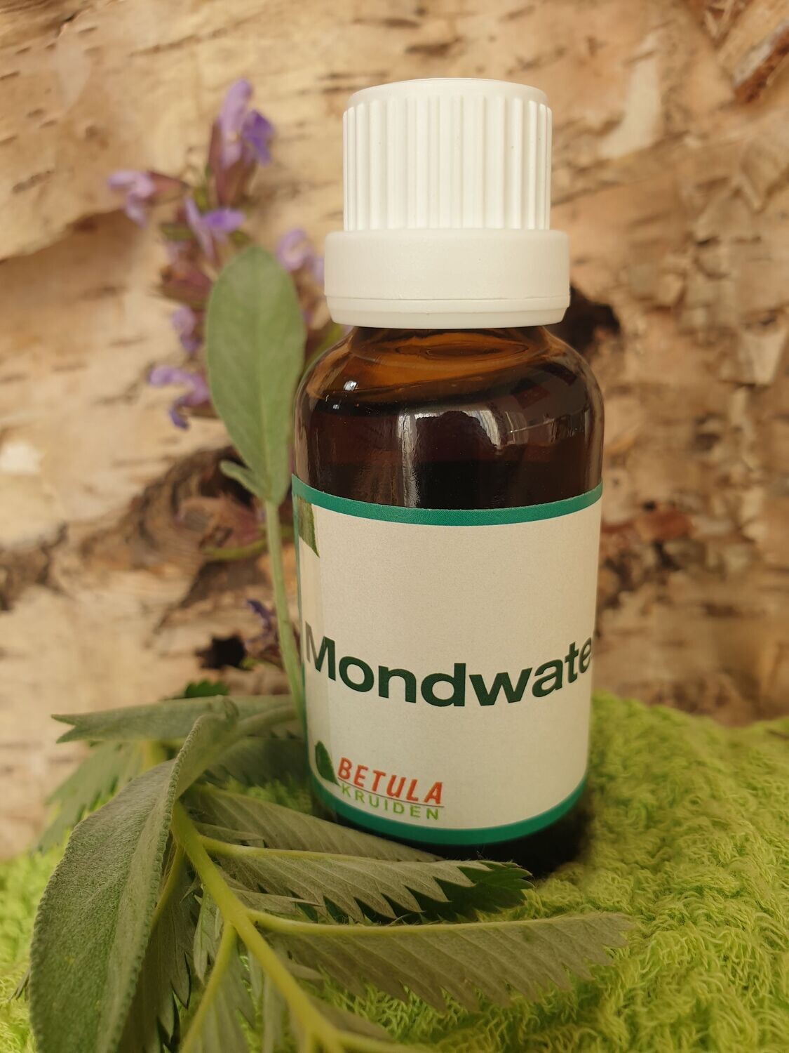 ​Mondwater met zilverschoon en salie