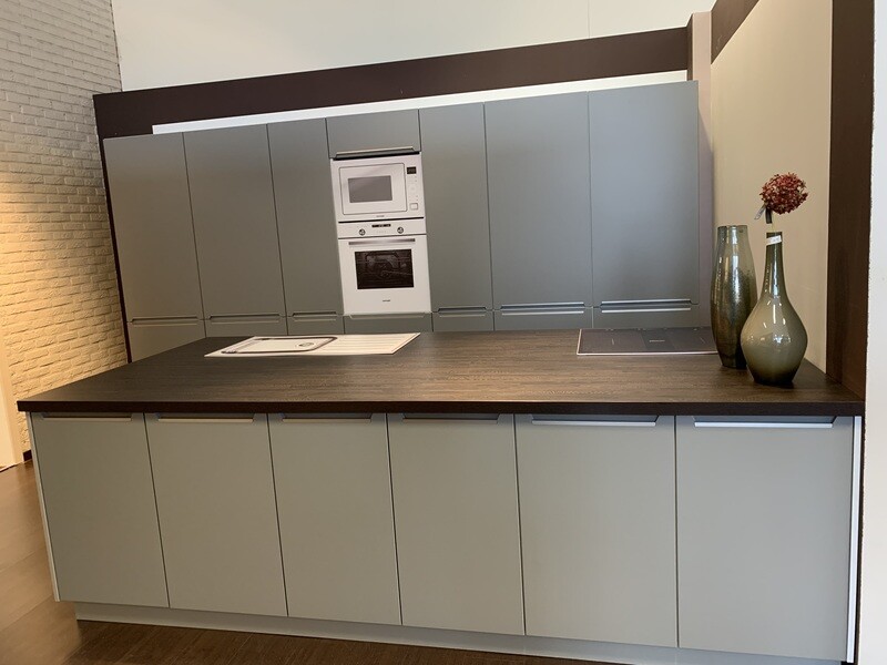 KEUKEN EXPO 34 IRIS GREY IN BOUWPAKKET