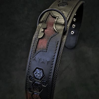 ''BATMAN'' collar
