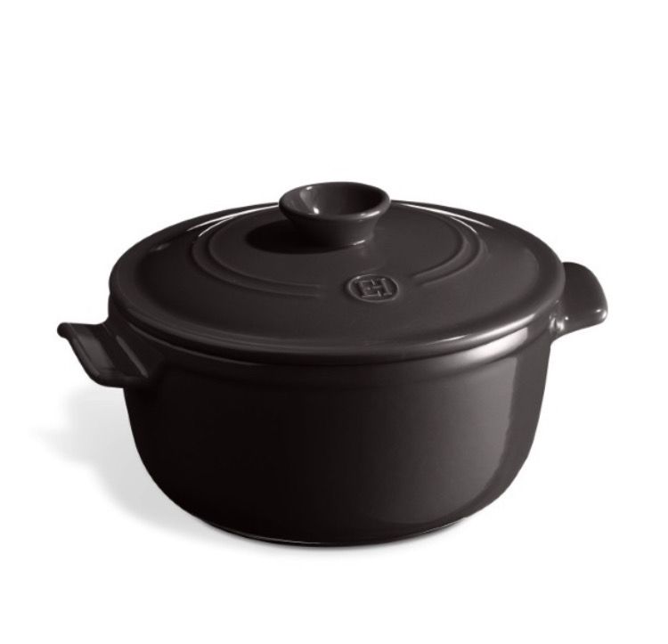 Cocotte tonda Ø20 cm 2,5lt Emile Henry nera Cocotte tonda Ø20 cm 2,5lt Emile Henry nera