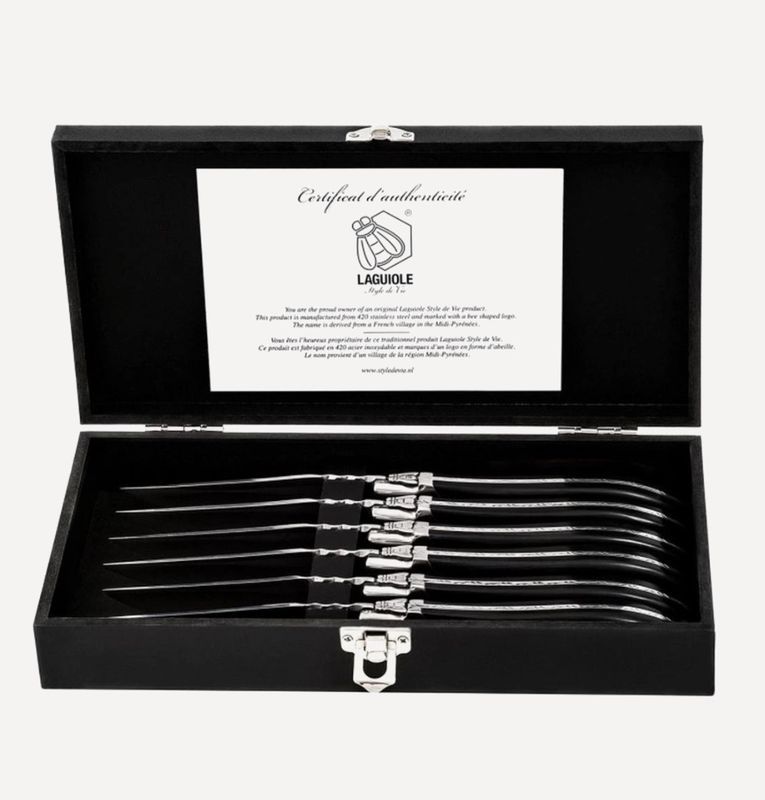 Set di coltelli da bistecca LUXURY, 6 pz, nero, manico in ebano, Laguiole Set di coltelli da bistecca LUXURY, 6 pz, nero, manico in ebano, Laguiole