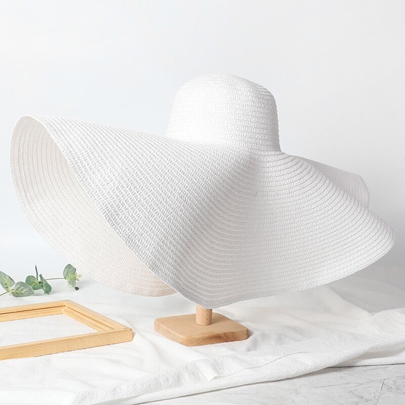 Izara Oversized Sun Hat (White)
