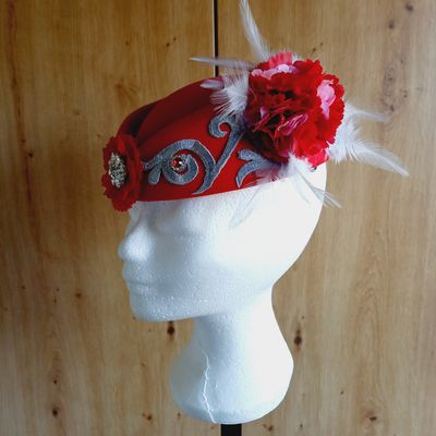 Gepimpte stewardess hoedje
