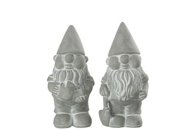 Gnome Cement Grey Large Assortment Of 2