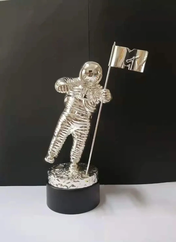 MTV Moonman Music Award Replica Statue Trophy Silver